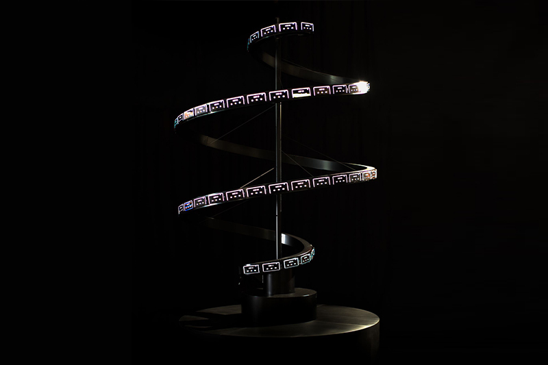 Kinetic Sculpture ‘Circulation’, Brings the Mobile Circular Economy to Life at MWC23